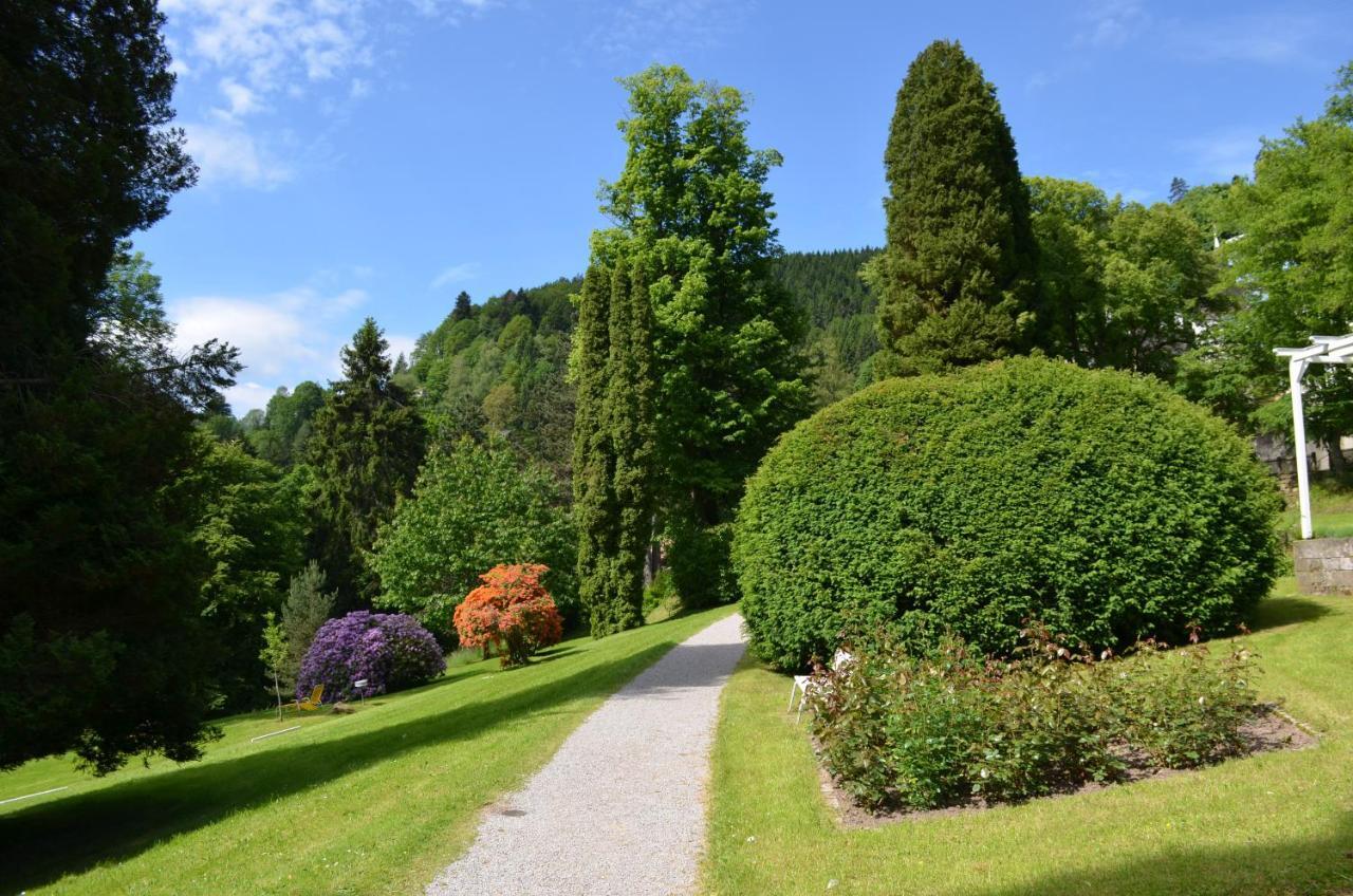Ferienwohnung Am Kurpark Bad Wildbad Exterior photo